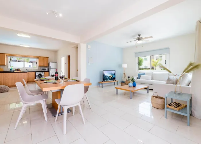 Pernera Blue Villa Protaras